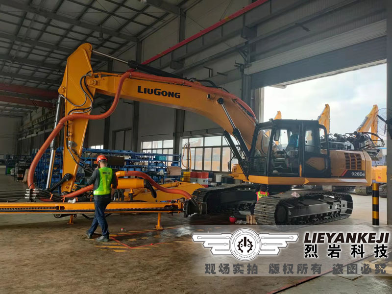 巖石分裂機(jī)廠家發(fā)貨現(xiàn)場