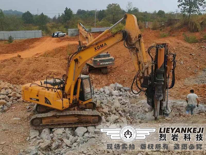 石頭液壓劈裂機應于于硬巖劈裂